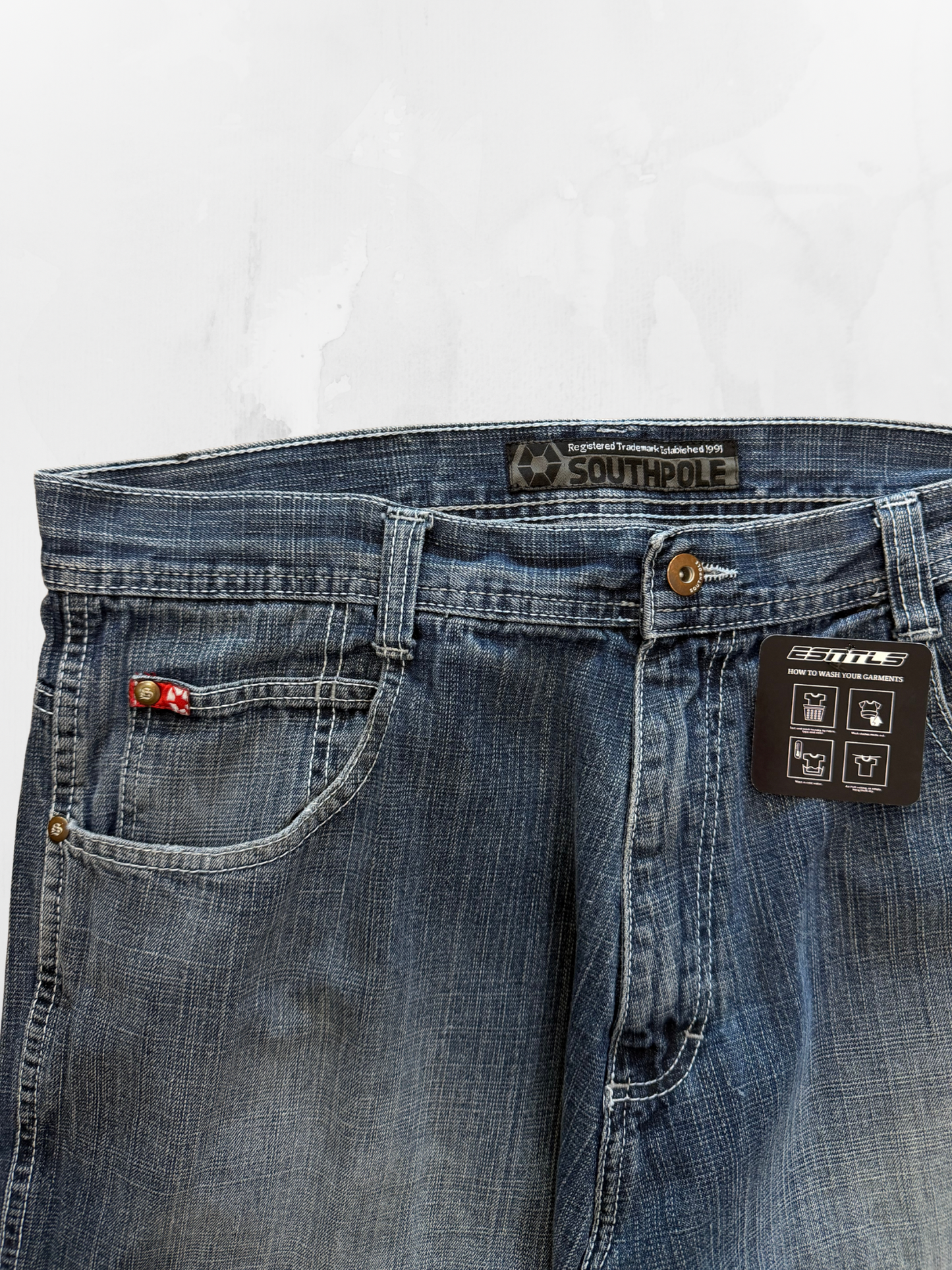 Southpole Red Tab Y2K Baggy Faded Jeans (36”)